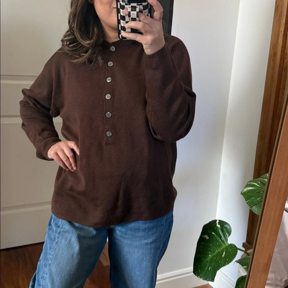 Vintage Wool Blend Unisex Henley Sweater Brown. Size M
